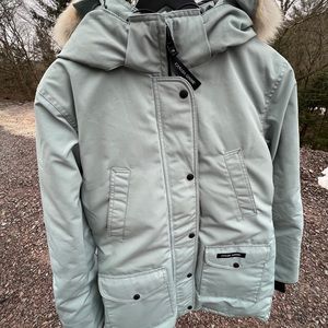 Canada Goose Trillium Parka - Stormy Sky Baby Blue Color LARGE
